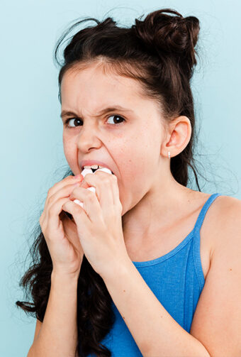 Why Do My Teeth Hurt When I Bite Down on One Side?