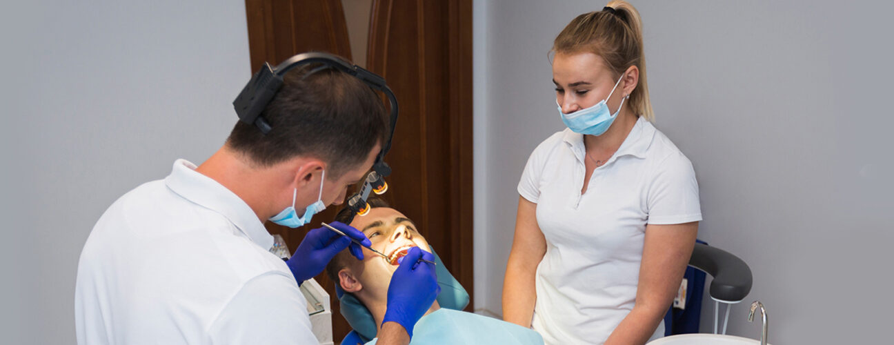 Symptoms of Bone Loss in Teeth and What to Do About Them